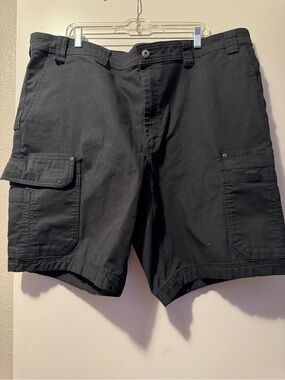 Duluth Trading Co Black Men's Cargo Shorts